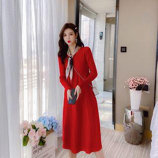 Long-sleeve Plain Knit Midi Dress