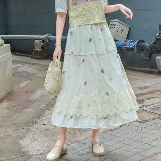 Flower Embroidered Lace Trim Midi A-line Skirt Beige - One Size