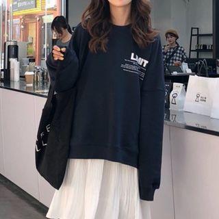 Lettering Sweatshirt / Sleeveless Midi Tiered Dress
