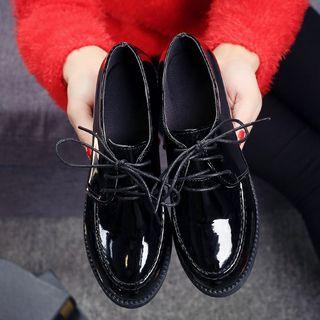 Patent Block Heel Lace-up Shoes