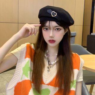 Heart Buckled Beret Hat 28 - Black - One Size