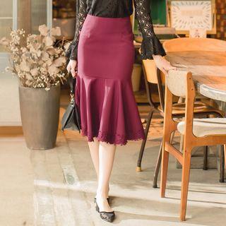 Lace-hem Ruffle Midi Skirt
