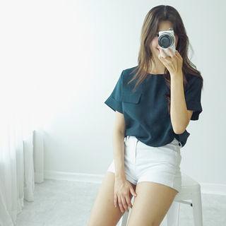 Short-sleeve Flap-detail Top