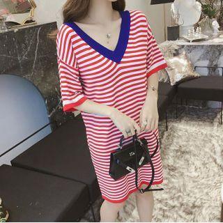 Elbow-sleeve Striped Open-back Shift Dress