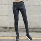 Hidden Elastic-waist Skinny Jeans