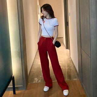 Set: Short-sleeve Crop T-shirt + Straight-cut Pants