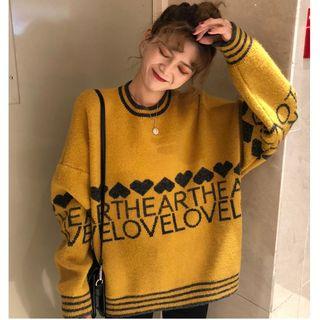 Heart Pattern Lettering Sweater