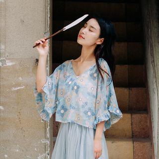 Flower Print Elbow-sleeve V-neck Chiffon Top Green - One Size