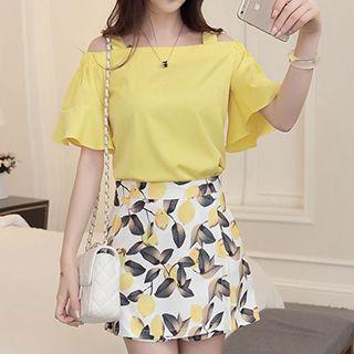 Set: Cut Out Shoulder Short Sleeve Top + Printed Skort
