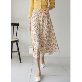 Band-waist Long Rosette Skirt
