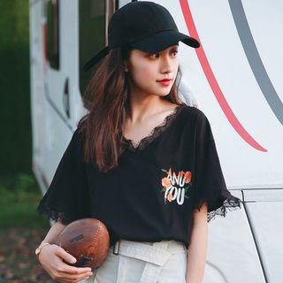 V-neck Lace Panel Short-sleeve T-shirt
