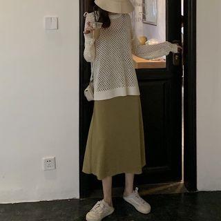 V-neck Midi Spaghetti Strap Dress / Crew-neck Sweater