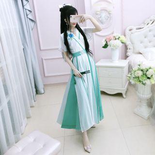 Short-sleeve Two Tone Contrast Trim Midi Dress