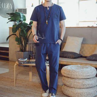 Set: Short-sleeve Chinese Character Print T-shirt + Straight Leg Pants