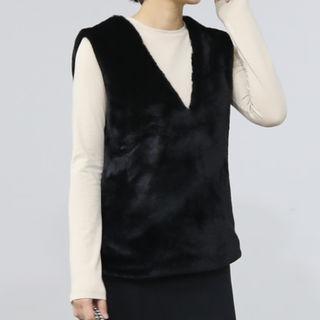 Faux-fur Sleeveless V-neck Vest
