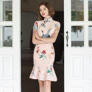 Short-sleeve Crane Embroidered Ruffle Hem Mini Qipao