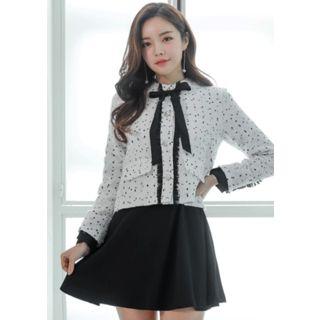 Faux-pearl Button Beribboned Tweed Jacket