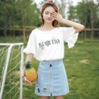 Bell-sleeve Lettering T-shirt / Camisole