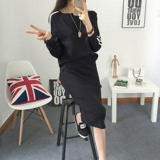 Set: Contrast Trim Pullover + Midi Skirt