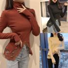 Lace Trim Turtleneck Long-sleeve T-shirt
