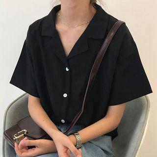 Short-sleeve Notch Collar Shirt