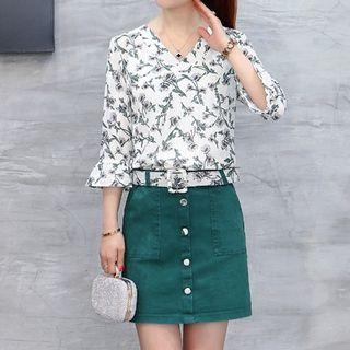 Set: 3/4-sleeve Floral Blouse + A-line Skirt