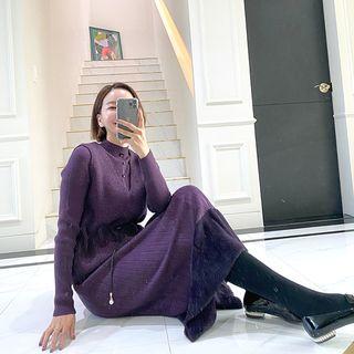 Set: Sleeveless Knit Top + Faux-fur Trim Midi Dress