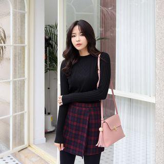 Patterned Slim-fit Knit Top