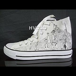 Surreal Print High-top Canvas Sneakers