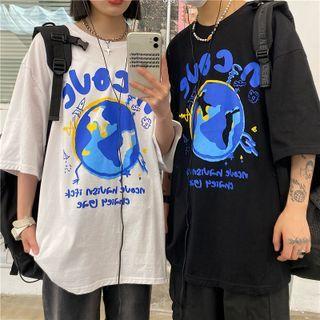 Couple Matching Short-sleeve Earth Print T-shirt
