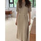 Round-neck Ribbed Long Knit Dress With Sash