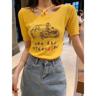 Cutout-neckline Printed T-shirt