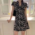 Short-sleeve Floral Mini Dress Daisy - One Size