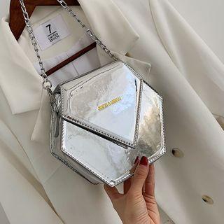 Mini Flap Hexagon Chain Crossbody Bag