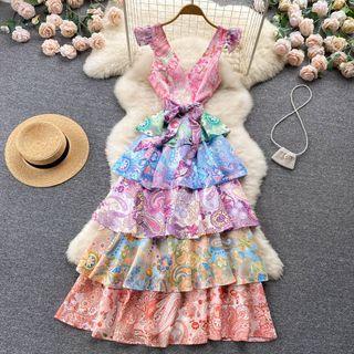 Sleeveless V-neck Print Cake Dress