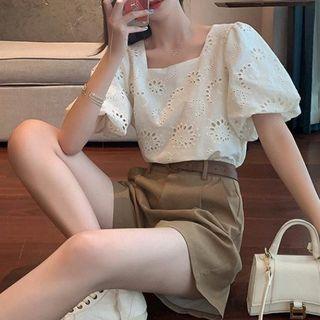 Puff-sleeve Eyelet Lace Blouse / Plain Shorts / Set