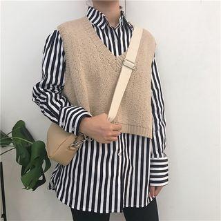 Set : Plain Vest + Pinstripe Long-sleeve Blouse