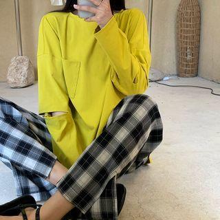 Cutout Long-sleeve T-shirt / High-waist Straight-cut Pants