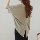 Slit-back Boxy-fit T-shirt