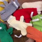 Lettering Applique Knit Gloves