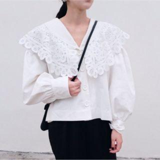 Lantern-sleeve Peter Pan Collar Lace Panel Blouse White - One Size