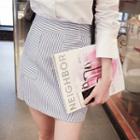 Pocket-side Striped Mini Skirt