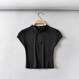 Cut-out Short-sleeve Cropped Qipao Top Black - One Size