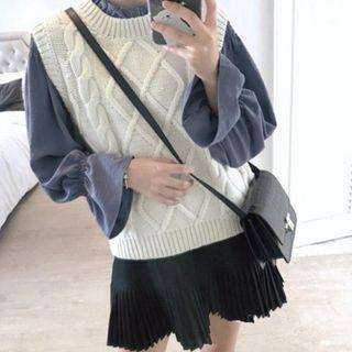 Set: Flared-cuff Blouse + Sweater Vest