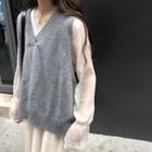 V-neck Knit Vest / Lace Trim Long-sleeve Midi Dress