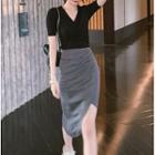 Set: Short-sleeve V-neck T-shirt + Asymmetrical Hem Skirt