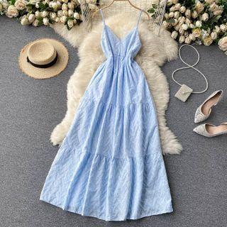 Sleeveless V-neck Eyelet Lace Spaghetti Strap Midi Dress