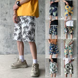 Leaf Print Knee-length Shorts