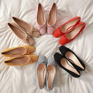 Ribbon-accent Block-heel Pumps