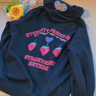 Long-sleeve Strawberry Print Hoodie